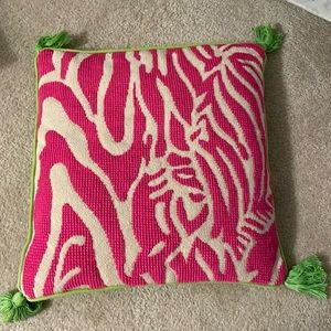 Garnet Hill x Lilly Pulitzer Throw Pillow Insert